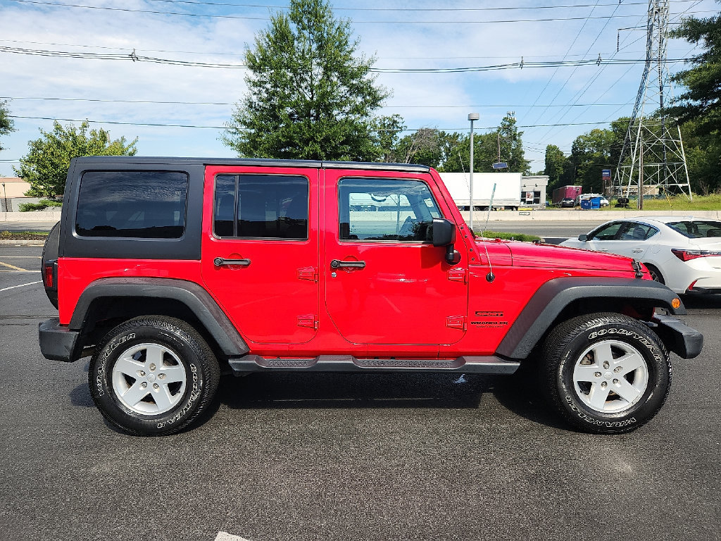 Used 2017 Jeep Wrangler Unlimited Sport w/ Quick Order Package 24S AWD/4WD image 12