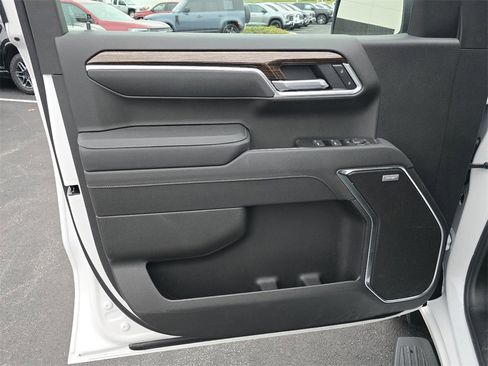 New 2026 GMC Sierra 1500 Elevation w/ Elevation Premium Package image 11