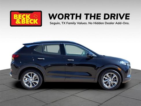 Used 2023 Buick Encore GX Essence w/ Experience Buick Package image 4