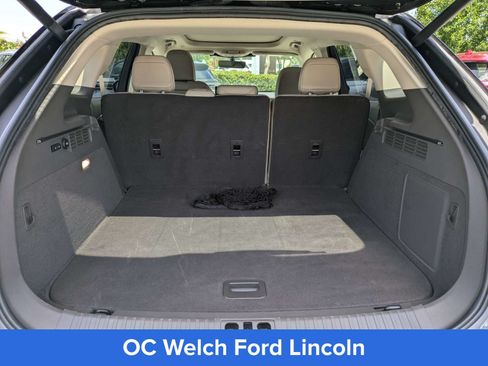 Certified 2023 Lincoln Nautilus Reserve FWD image 7