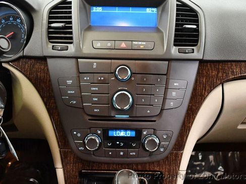 Used 2012 Buick Regal Leather image 30