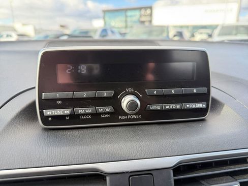 Used 2014 MAZDA MAZDA3 i Touring w/ Moonroof Package 1 image 23