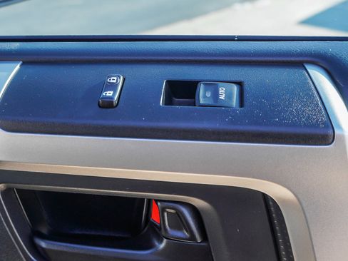 Used 2010 Toyota 4Runner Limited image 26