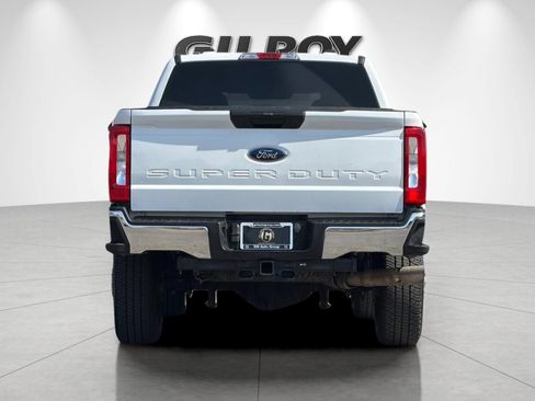 Used 2024 Ford F250 XLT AWD/4WD image 4