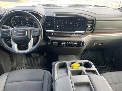 Used 2023 GMC Sierra 1500 SLE