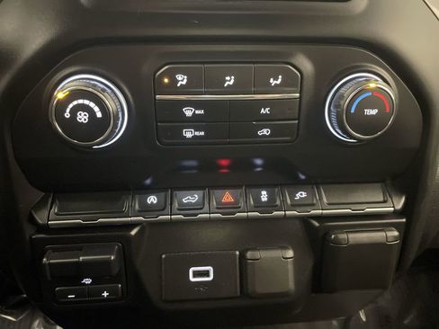 Used 2020 Chevrolet Silverado 1500 Custom w/ Rally Edition image 11