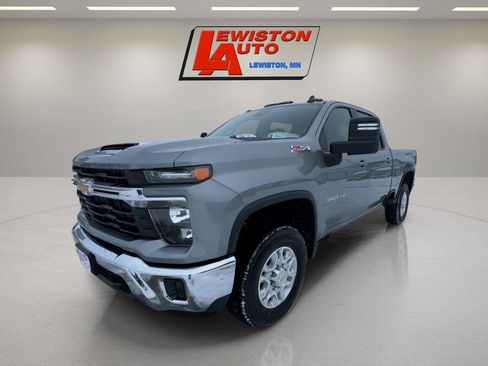 New 2026 Chevrolet Silverado 3500 LT w/ Convenience Package image 1