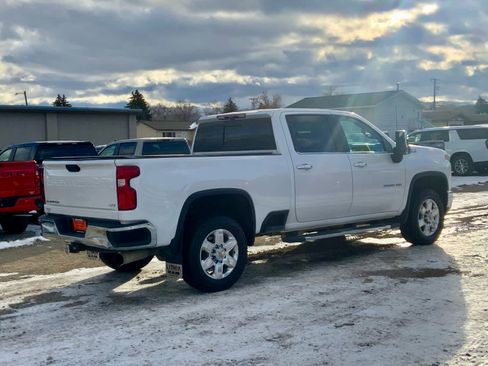 Used 2024 Chevrolet Silverado 2500 High Country image 5