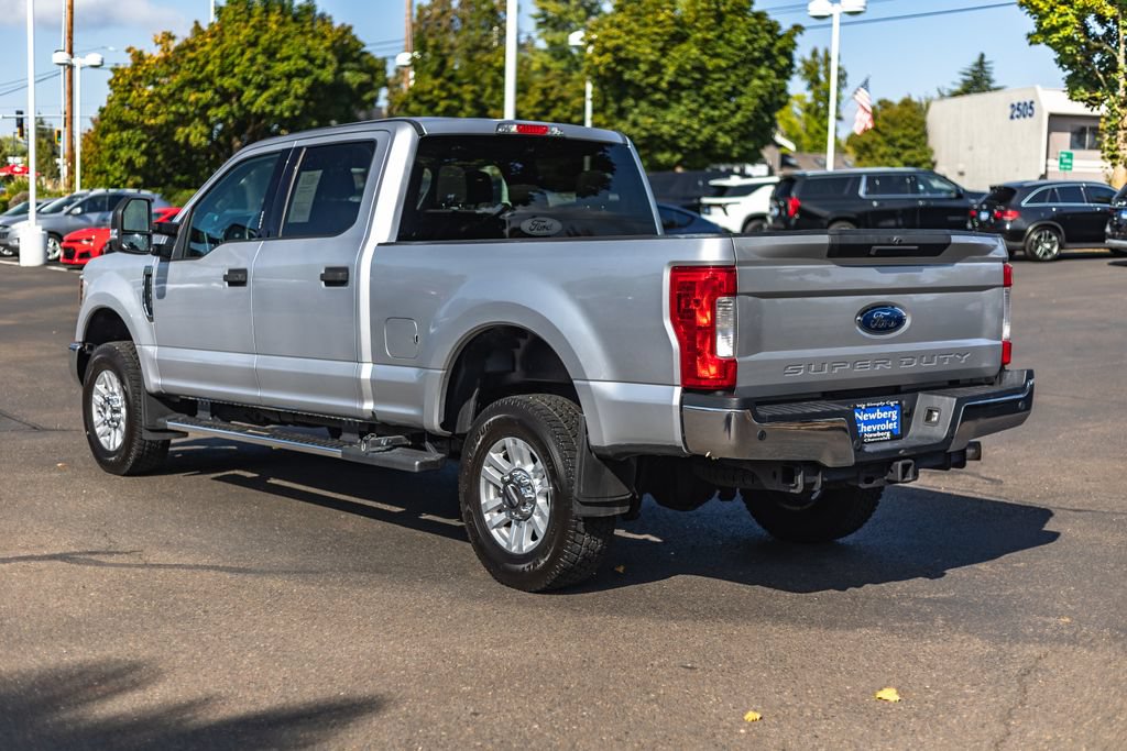 Used 2018 Ford F350 XLT w/ XLT Value Package AWD/4WD image 12
