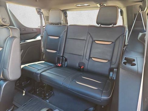 Used 2024 GMC Yukon AT4 w/ AT4 Premium Plus Package AWD/4WD image 22