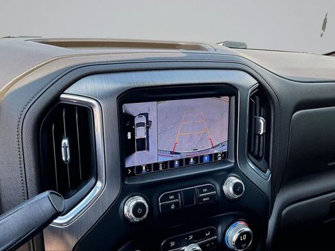 Used 2020 GMC Sierra 2500 Denali w/ Denali Ultimate Package AWD/4WD image 21