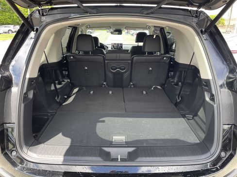 Used 2025 Honda Pilot EX-L image 17