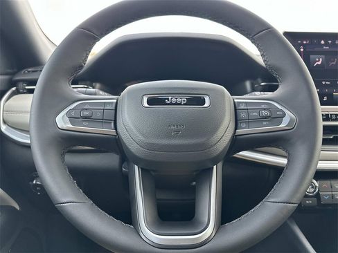 New 2026 Jeep Compass Limited image 14