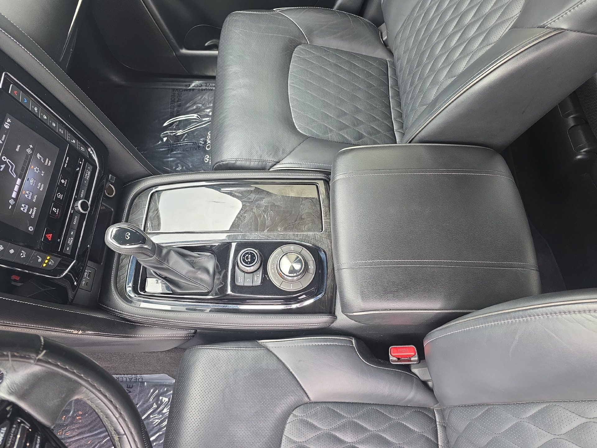 Used 2021 INFINITI QX80 Sensory w/ All-Season Package AWD/4WD image 25