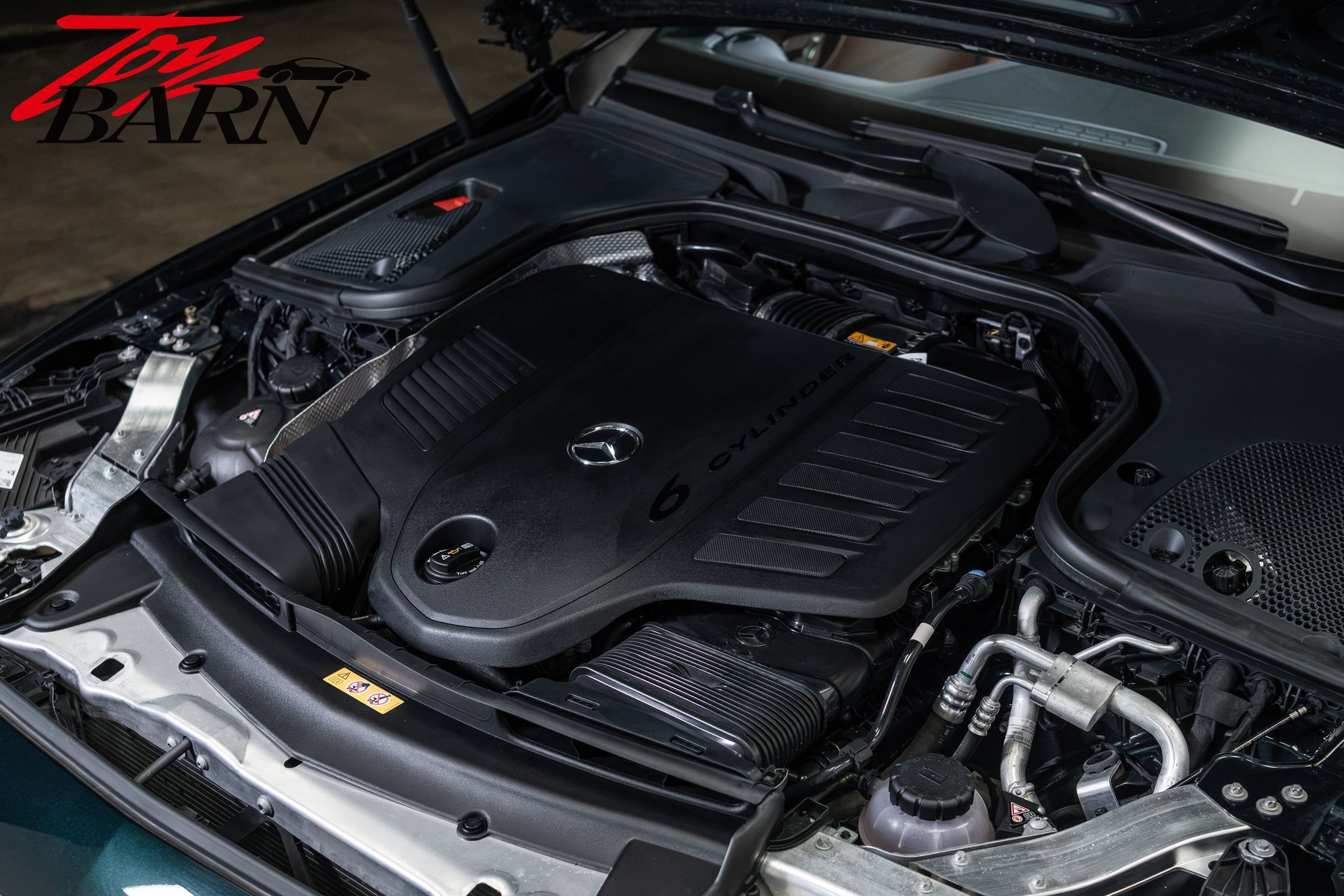 Used 2022 Mercedes-Benz E 450 4MATIC Cabriolet image 55
