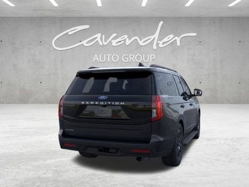New 2025 Ford Expedition Active RWD image 8