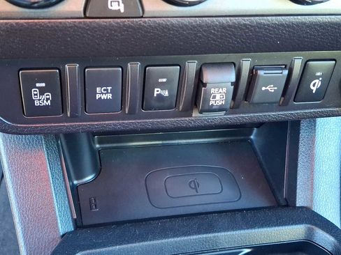 Certified 2021 Toyota Tacoma TRD Off-Road image 28