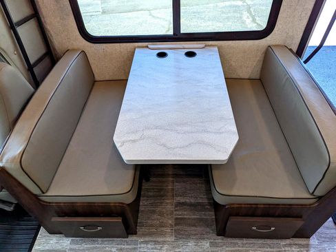 Used 2019 Chevrolet Express 4500 w/ RV Package image 59