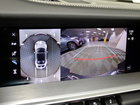 Used 2025 Porsche 911 Carrera image 31