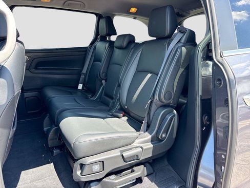 Certified 2022 Honda Odyssey Touring image 29