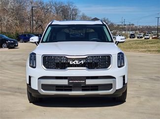 Used 2025 Kia Telluride EX w/ EX Captain's Chair Package video 2