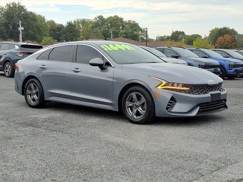Used 2022 Kia K5 LXS image 1