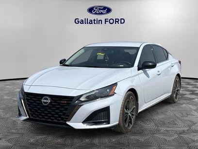 Used 2023 Nissan Altima 2.5 SR