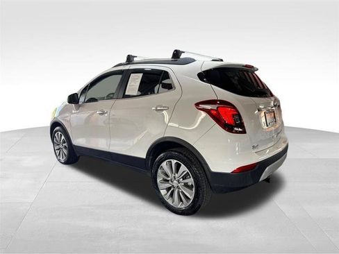 Used 2020 Buick Encore Preferred w/ Safety Package FWD image 7