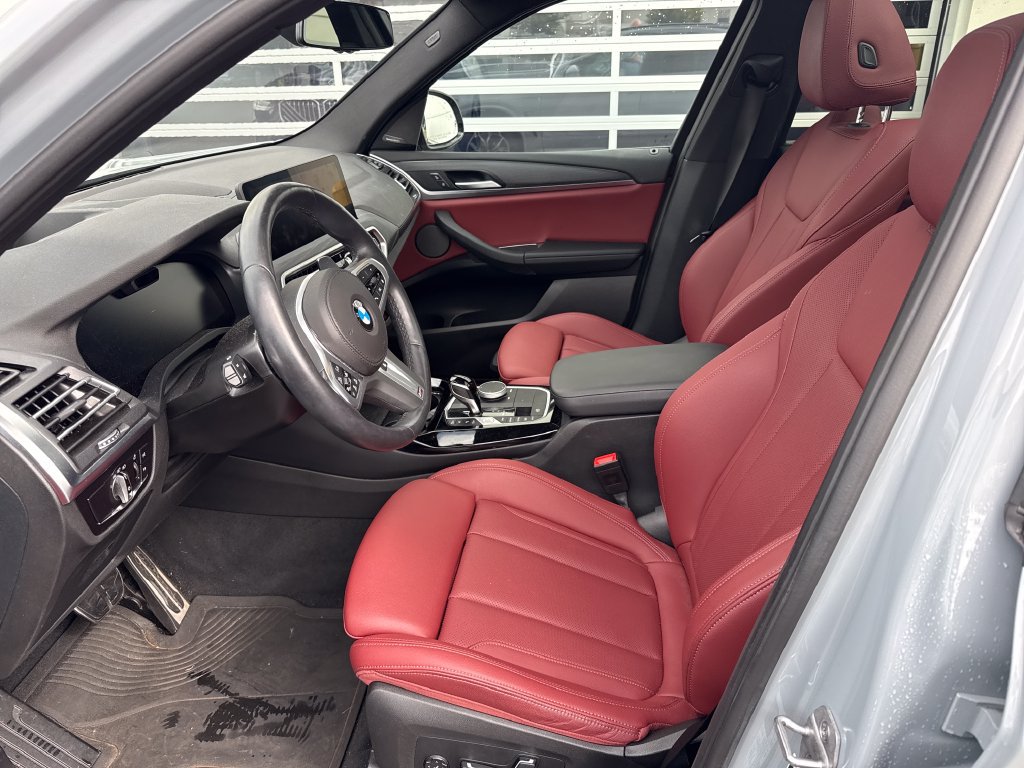Certified 2024 BMW X3 xDrive30i w/ Premium Package AWD/4WD image 9