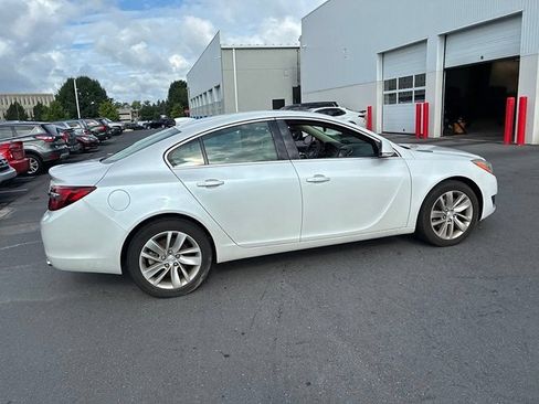 Used 2016 Buick Regal Premium w/ Driver Confidence Package #1 AWD/4WD image 7