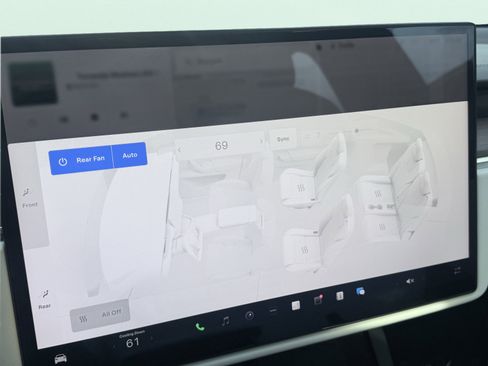 Used 2023 Tesla Model X image 65