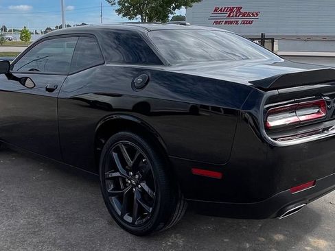 Used 2022 Dodge Challenger SXT w/ Blacktop Package RWD image 3