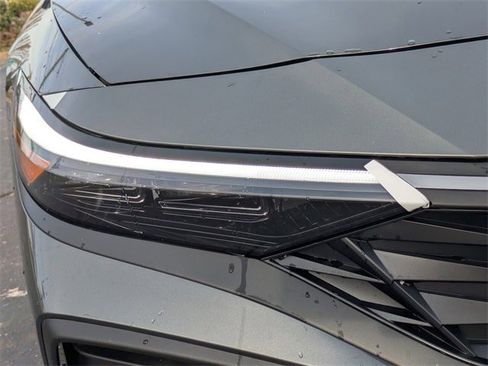 New 2026 Hyundai Elantra Sport image 10