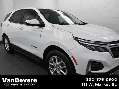 Used 2023 Chevrolet Equinox LT w/ LPO, Floor Liner Package image 1