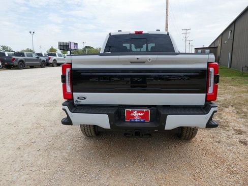 New 2026 Ford F350 Platinum w/ FX4 Off-Road Package image 5