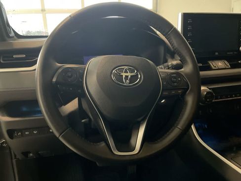 Used 2021 Toyota RAV4 XSE w/ XSE Grade Weather Package AWD/4WD image 14