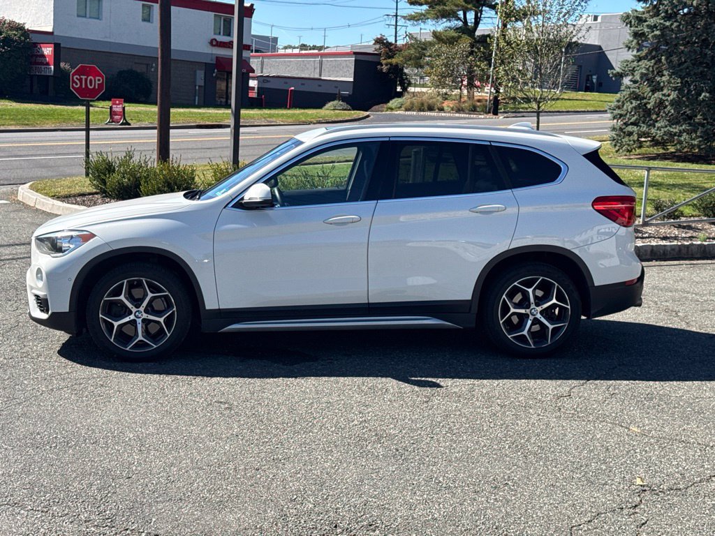 Used 2018 BMW X1 xDrive28i AWD/4WD image 4