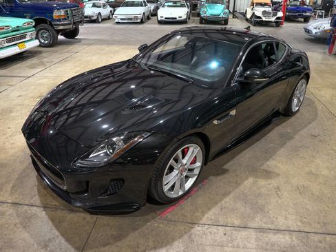 Used 2017 Jaguar F-TYPE S AWD/4WD image 15