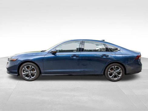 Used 2023 Honda Accord EX-L image 9