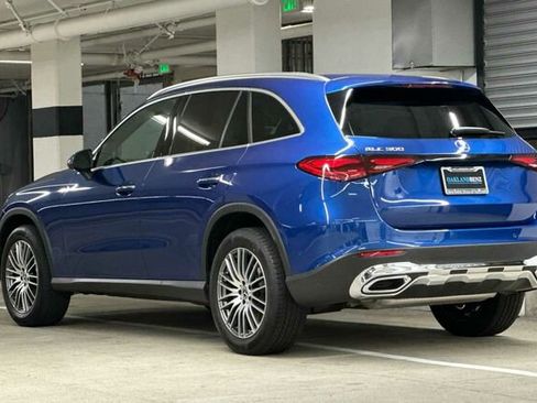 Used 2025 Mercedes-Benz GLC 300 GLC 300 image 6