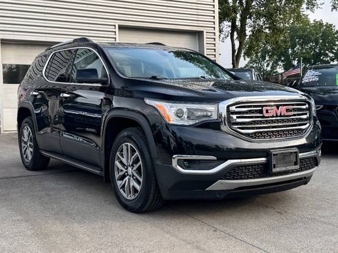 Used 2018 GMC Acadia SLE AWD/4WD image 1