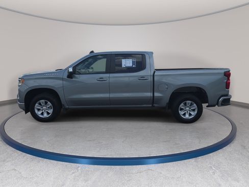 Used 2025 Chevrolet Silverado 1500 LT RWD image 8