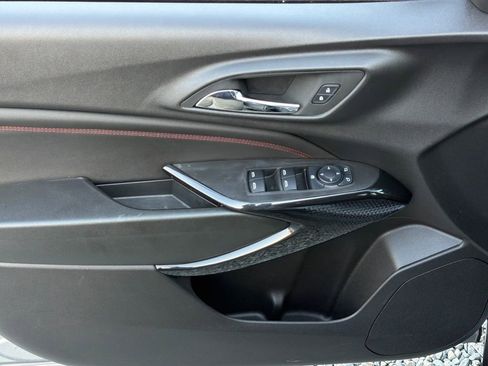 Used 2025 Chevrolet Trax RS w/ Driver Confidence Package image 3