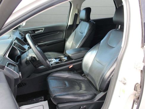 Used 2016 Ford Edge Titanium w/ Canadian Touring Package image 12