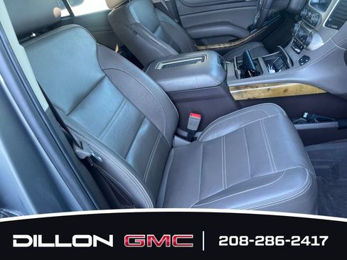 Used 2017 GMC Yukon Denali w/ Open Road Package AWD/4WD image 9