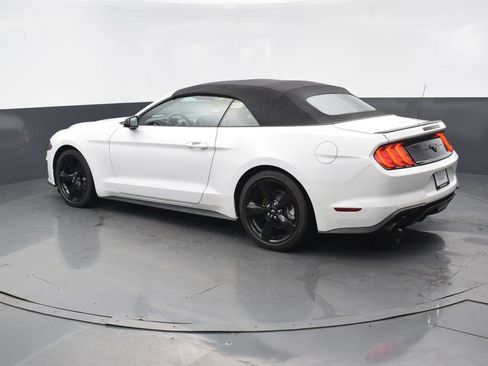 Used 2021 Ford Mustang Convertible w/ Equipment Group 101A RWD image 4