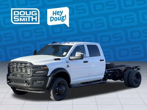New 2026 RAM 5500 Tradesman AWD/4WD image 2