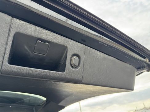 Used 2020 GMC Yukon SLT image 44