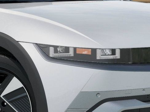 New 2027 Hyundai Ioniq 5 SEL RWD image 9