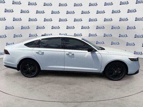 New 2025 Honda Accord SE image 8